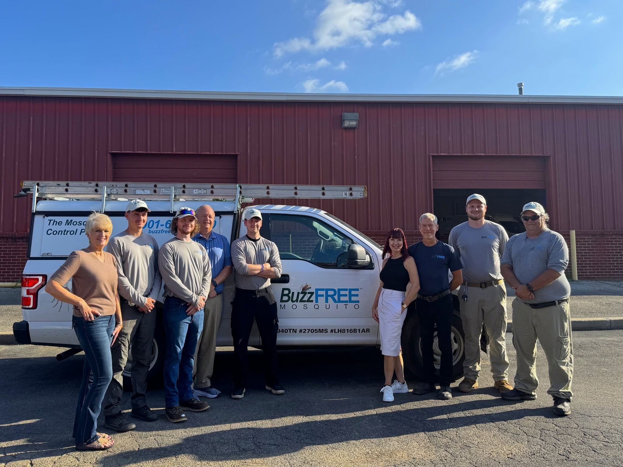 The BuzzFREE team